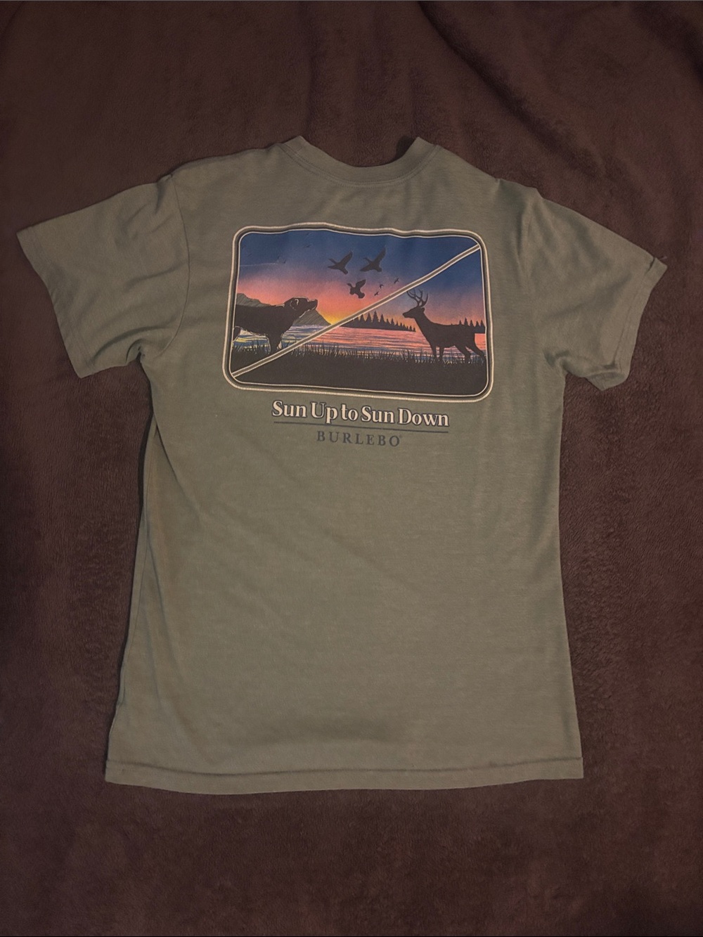BURLEBO Men’s Olive Green Graphic Tee with Sunset Wildlife Print
